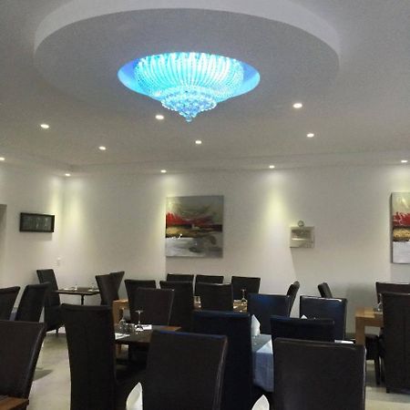 Hotel Restaurant Le Mistral Peipin Eksteriør bilde